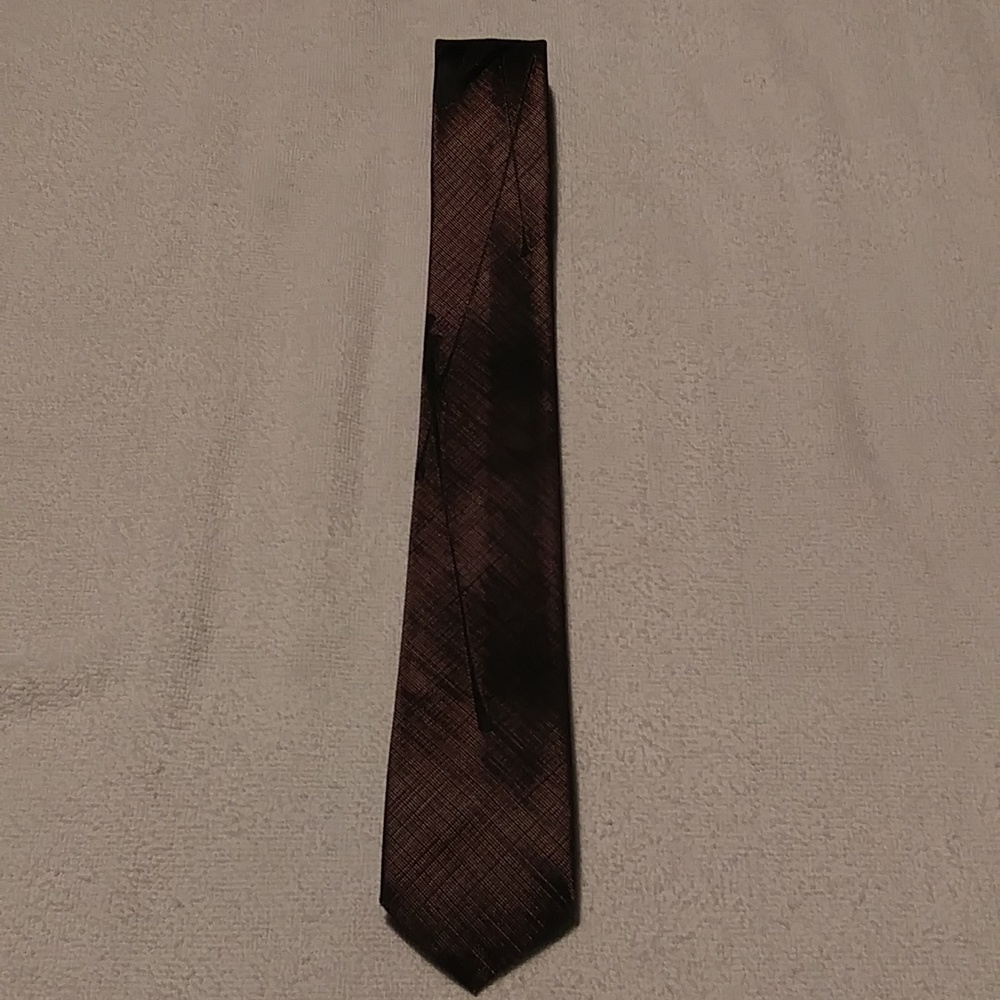 Mila Tie
